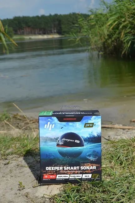 obzor besprovodnogo eholota deeper sonar pro.jpg